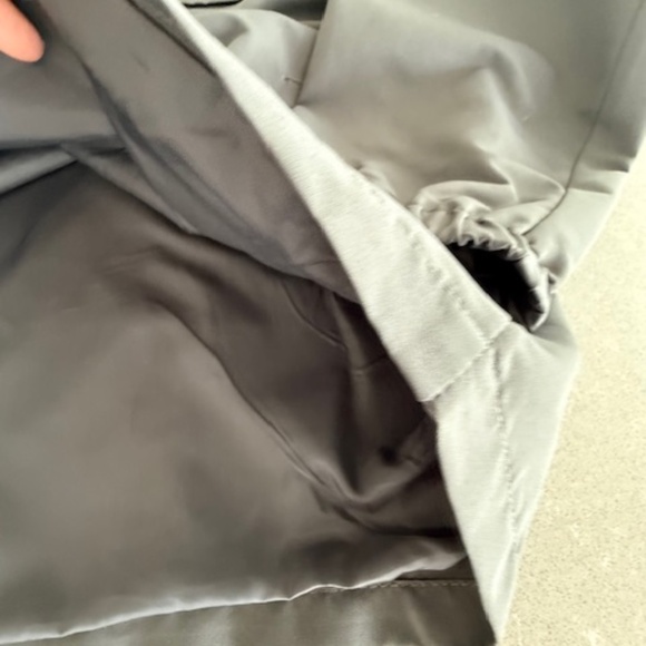 Men MN Minnesota Gophers Gray Pullover Embroidered Logo 1/4 Zip Lightweight Hood - Picture 8 of 10